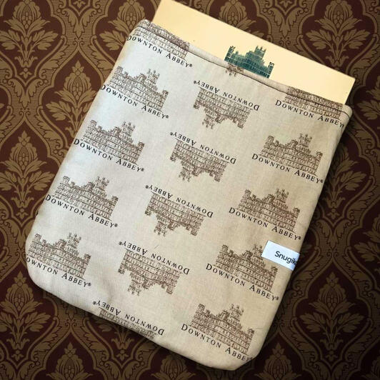 Downton Abbey Booksleeve